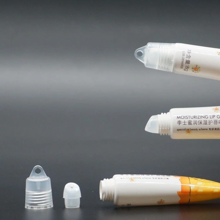 Round plastic tube with screw cap for lip balm Round plastic tube with screw cap for lip balm