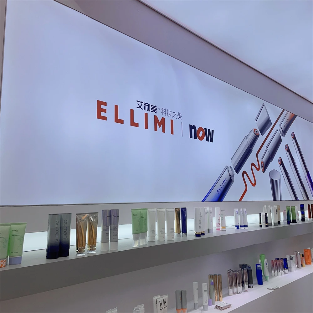 exhibition2