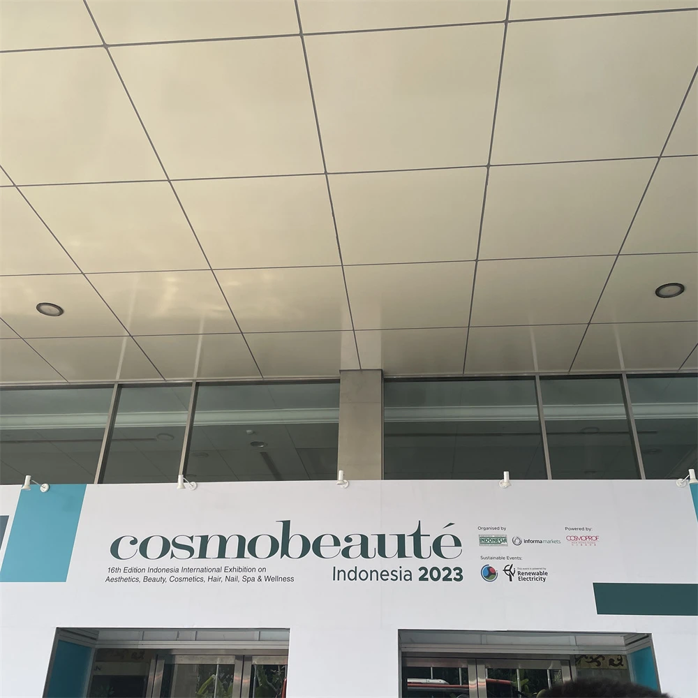 cosmetic  exhibition