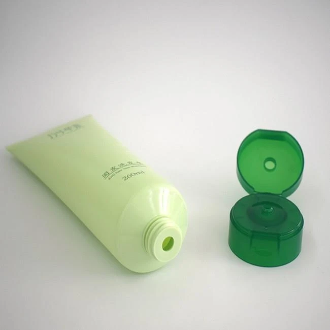round shaped plastic soft tubes (1)